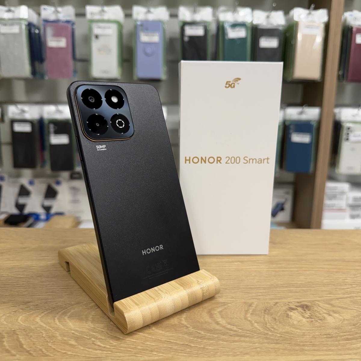 Honor 200 Smart 5G Kártyafüggetlen 256 GB, 12 hó garancia, Újszerű