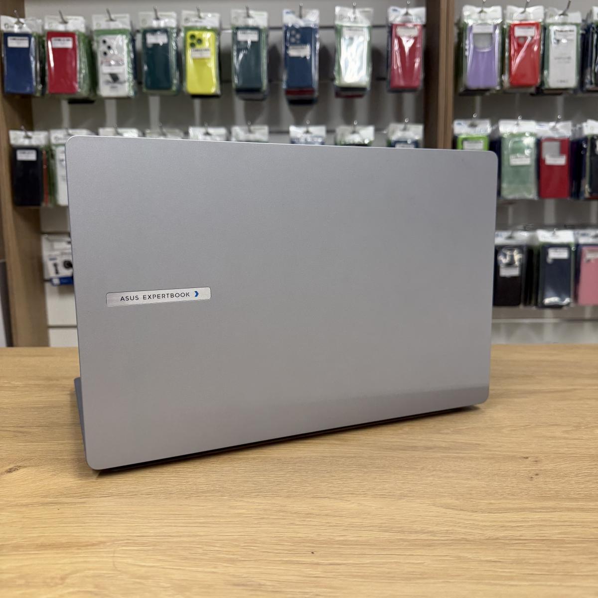 Asus Expertbook P1503CVA Wi-Fi , 12 hó garancia, Újszerű