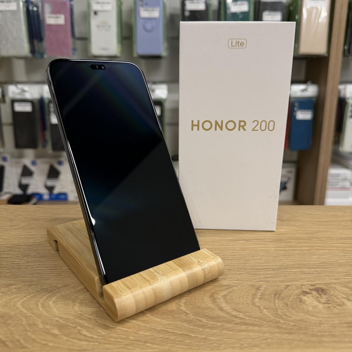 Honor 200 Lite Kártyafüggetlen 256 GB, 12 hó garancia, Újszerű