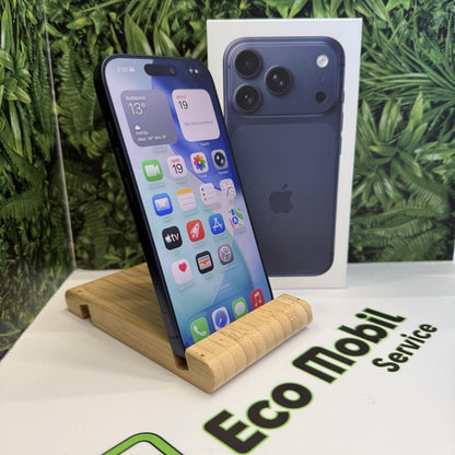 Apple iPhone 17 Pro Kártyafüggetlen 256 GB, 12 hó garancia, Újszerű