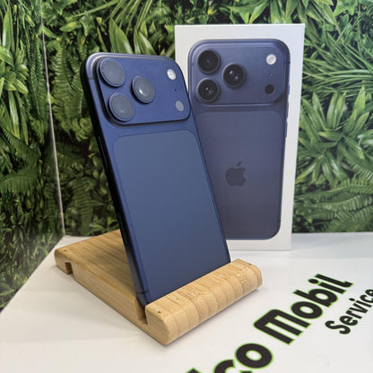 Apple iPhone 17 Pro Kártyafüggetlen 256 GB, 12 hó garancia, Újszerű