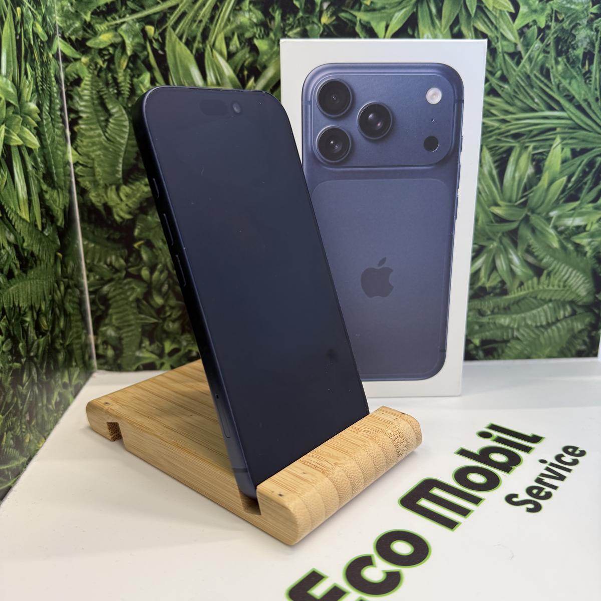 Apple iPhone 17 Pro Kártyafüggetlen 256 GB, 12 hó garancia, Újszerű