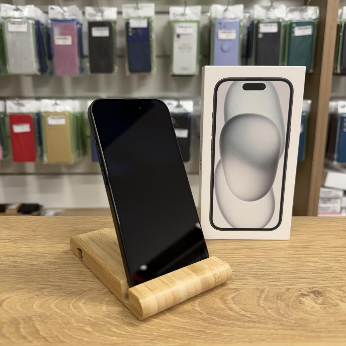 Apple iPhone 15 Kártyafüggetlen 128 GB, 12 hó garancia, Újszerű