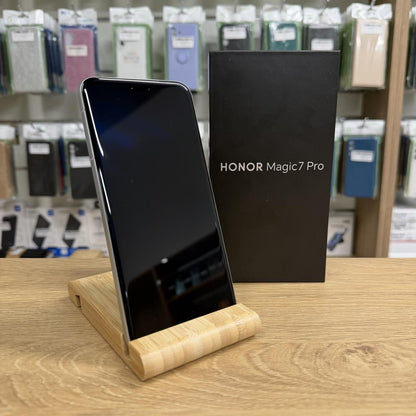 Honor Magic7 Pro 5G Kártyafüggetlen 512 GB, 12 hó garancia, Újszerű