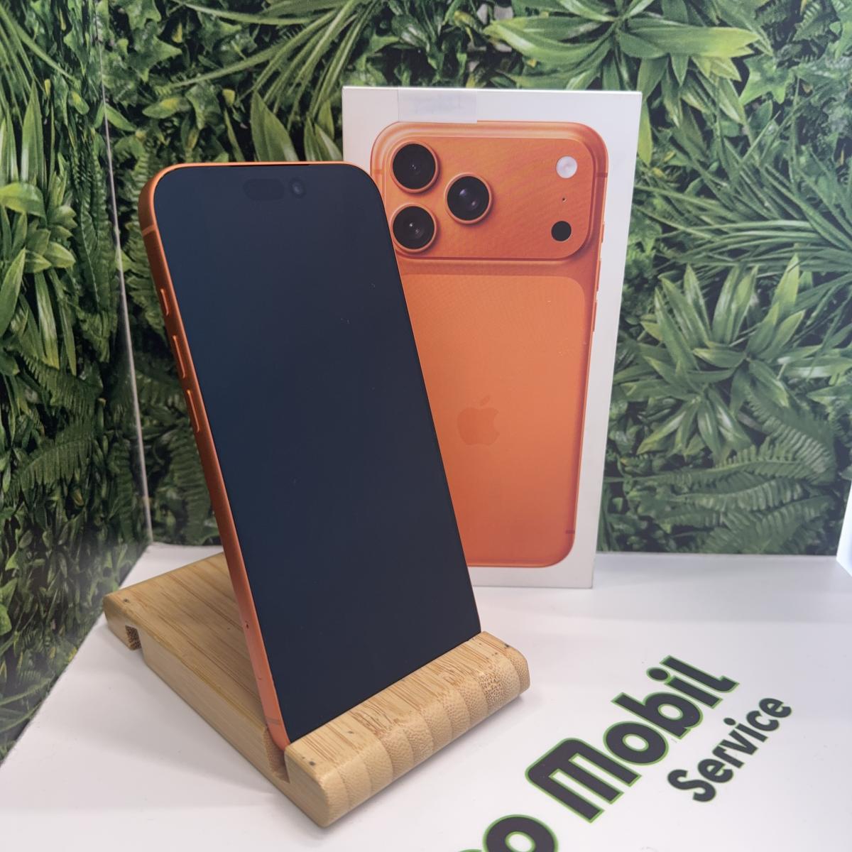 Apple iPhone 17 Pro Max Kártyafüggetlen 256 GB, 12 hó garancia, Újszerű