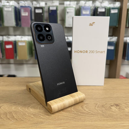 Honor 200 Smart 5G Kártyafüggetlen 256 GB, 12 hó garancia, Újszerű