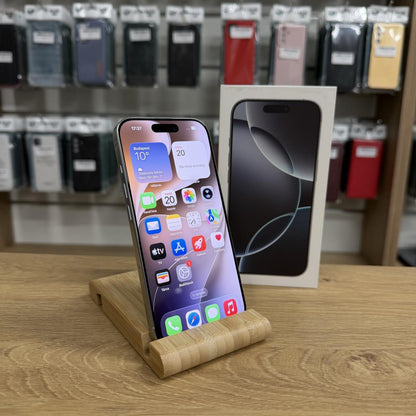 Apple iPhone 16 Pro Kártyafüggetlen 128 GB, 12 hó garancia, Átlagos