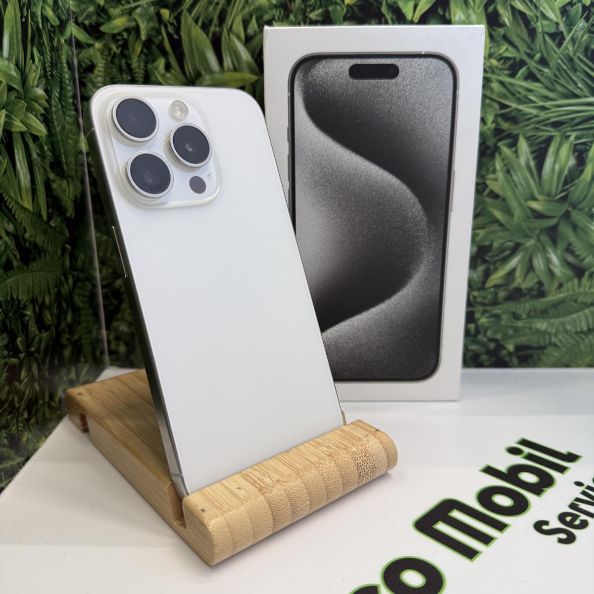 Apple iPhone 15 Pro Kártyafüggetlen 128 GB, 12 hó garancia, Újszerű