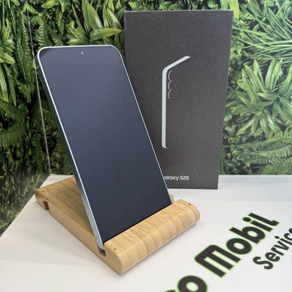 Samsung Galaxy S25 5G Kártyafüggetlen 256 GB, 12 hó garancia, Újszerű